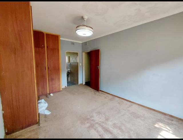 4 BEDROOM FREESTANDING FOR SALE IN CHROOMPARK